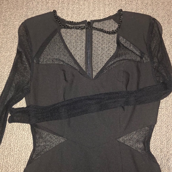 Black Guess Dress; Size 4 - Picture 3 of 4